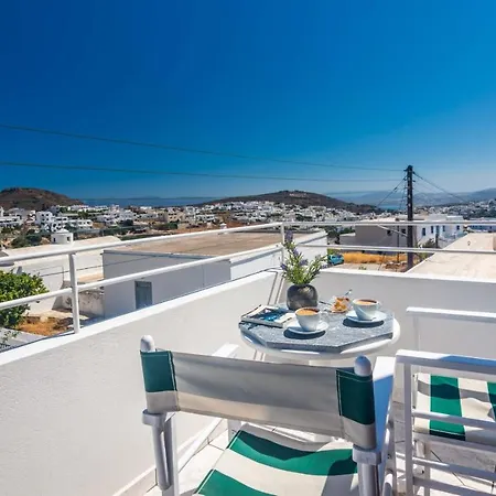 Maison Triantatria Plaka (Milos)