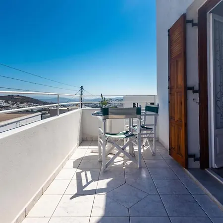 Maison Triantatria Apartment *