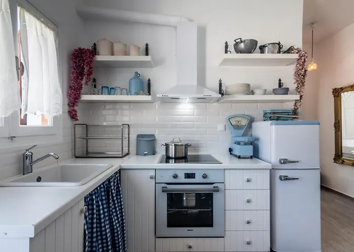 Maison Triantatria * Plaka (Milos)