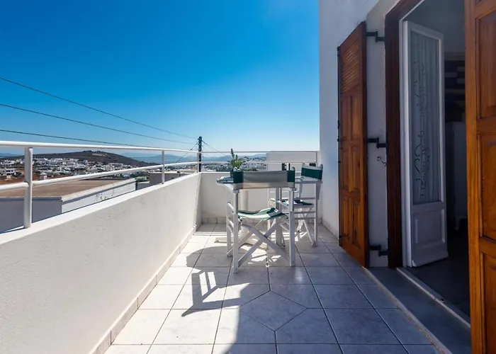 Maison Triantatria Apartament *