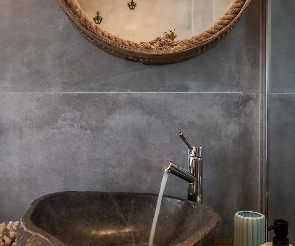 Lägenhet Maison Triantatria