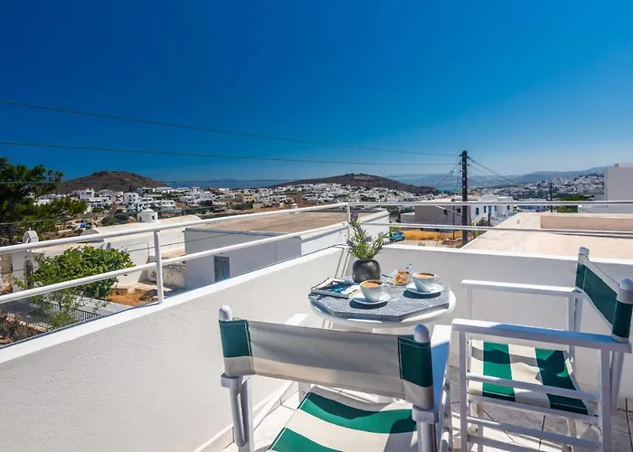 Maison Triantatria Plaka (Milos)